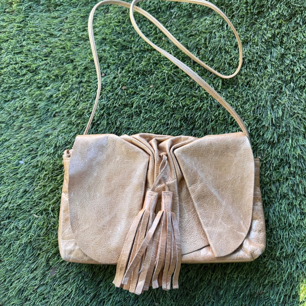 RARE VTG Signed Susan Farber Gold Leather Tassel Crossbody Bag‎ Evening Purse